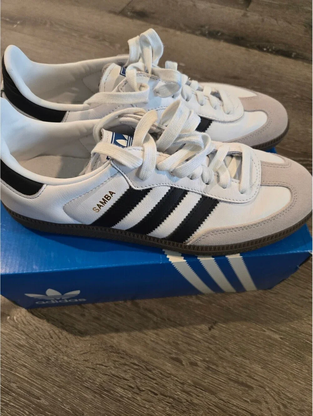 adidas Samba OG White Black Gum Mens 9 Womens 10.5 Leather Sneakers No Box